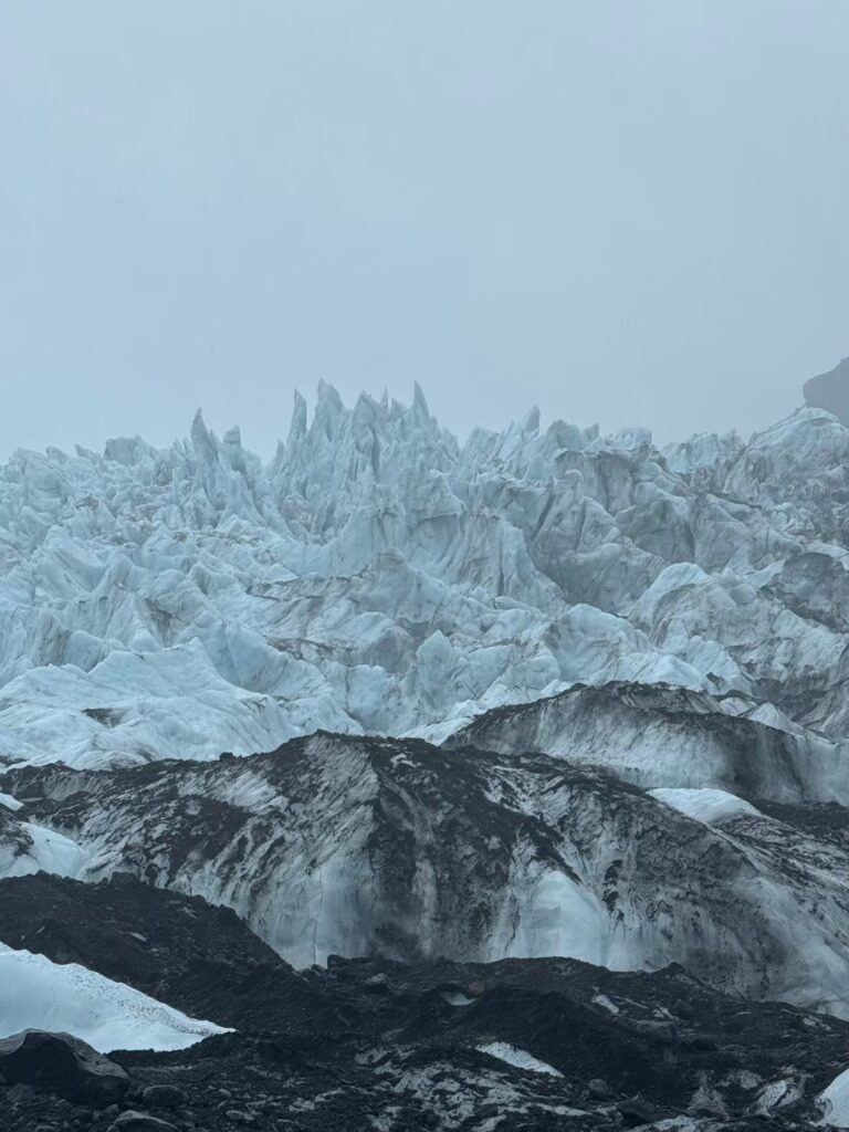 Skaftafell 冰川健行